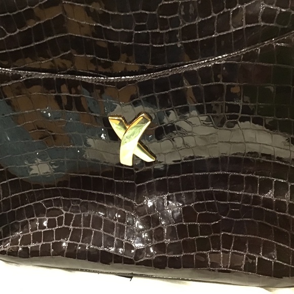 Elegant deep chocolate brown patent Paloma Picasso bag - Picture 2 of 5